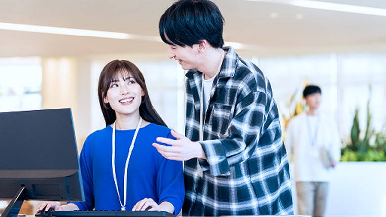 担当者が寄り添ってキャリア支援を行い、相談しながら前進している様子